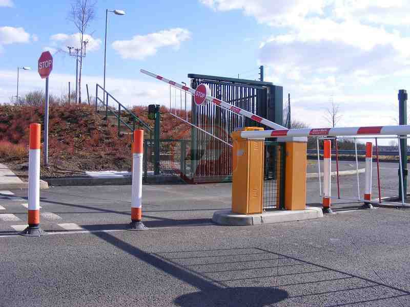 A sign saying car park closed due to flooding and barriers stopping access  England UK Stock Photo - Alamy